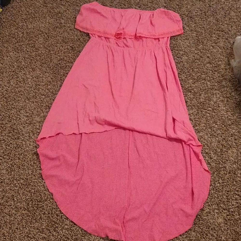 Dresses - Picture 2 of 2